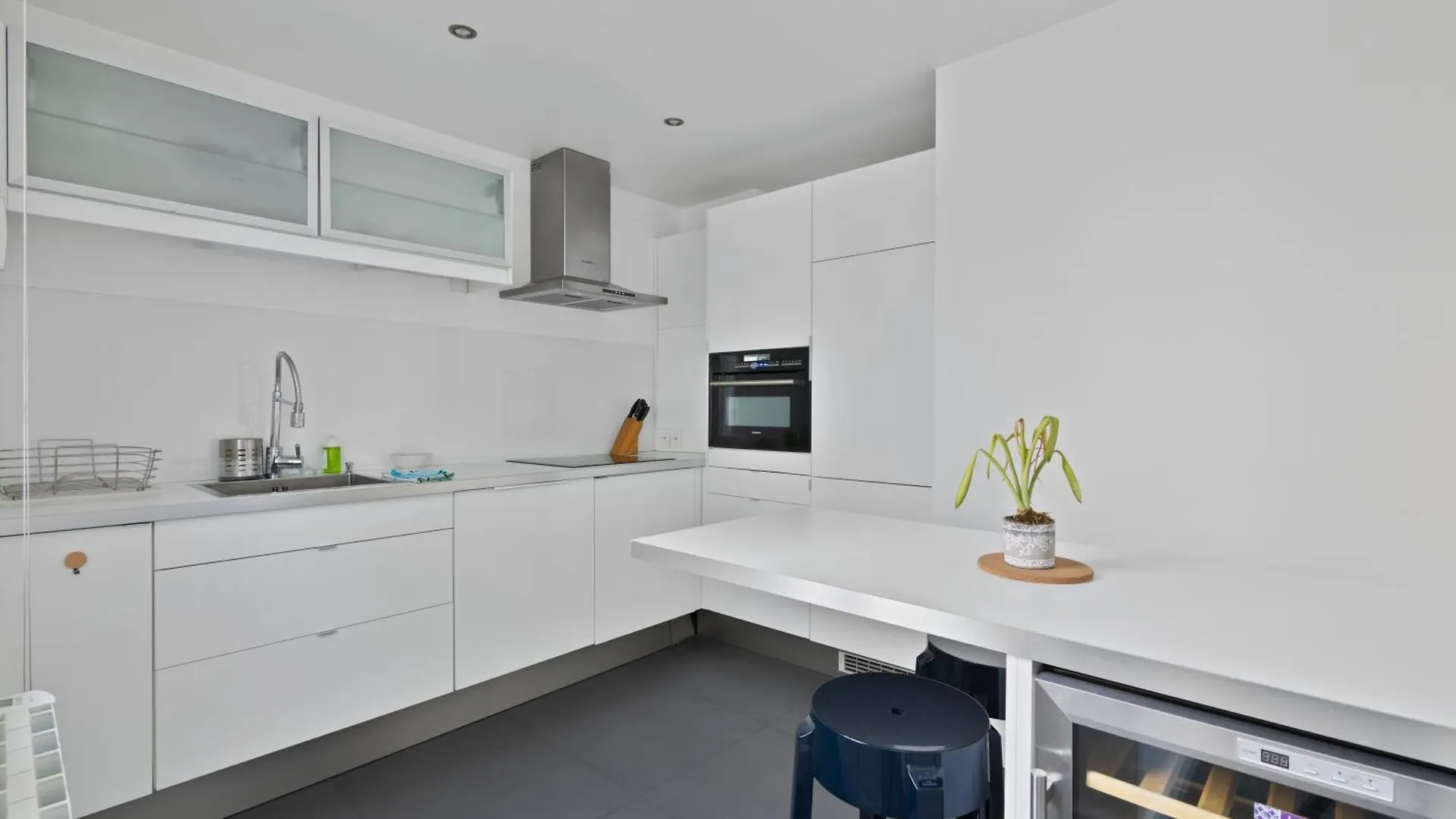 Apartment Appartement Quartier Opera 2 Free Netflix Paris France